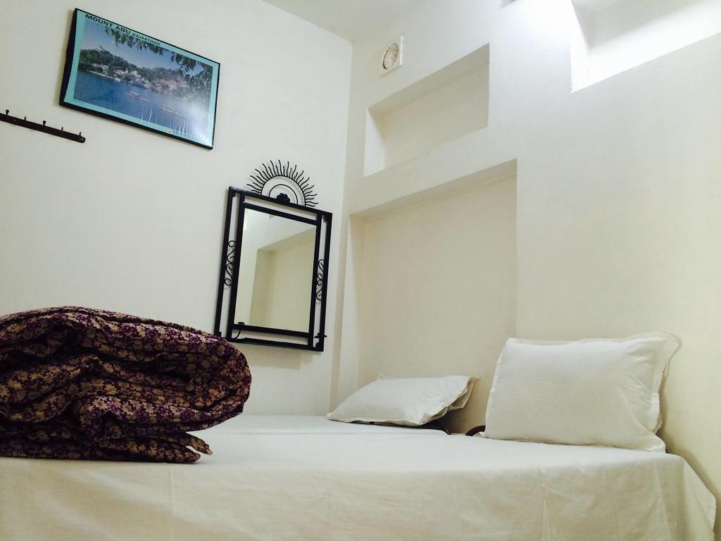 Hotel White House Pushkar Ruang foto